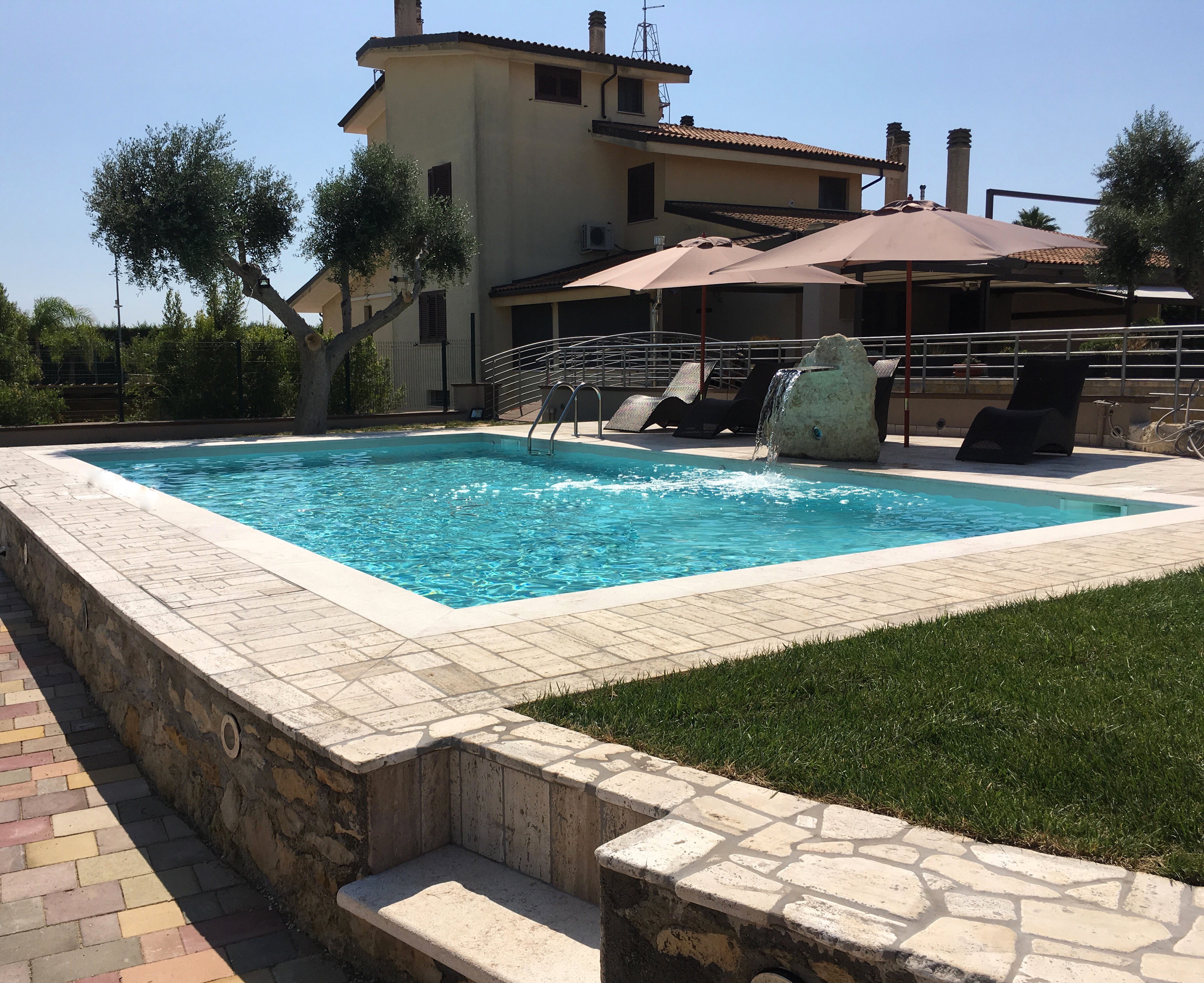 Giardini di Marzo-官方