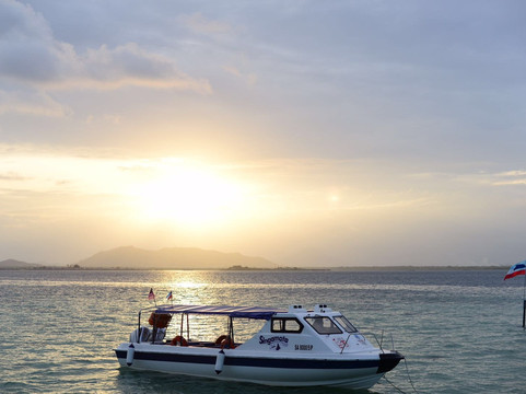 仙本那新佳马达潜水度假村主图