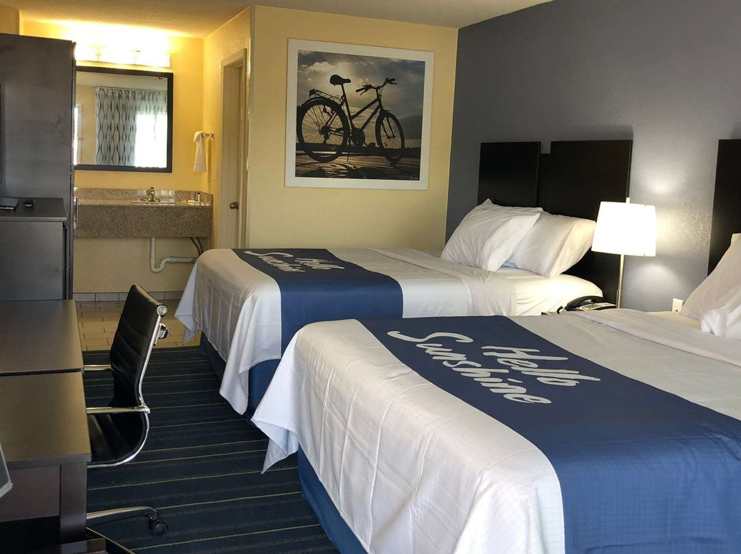 Days Inn by Wyndham Charles Town / Harpers Ferry主图