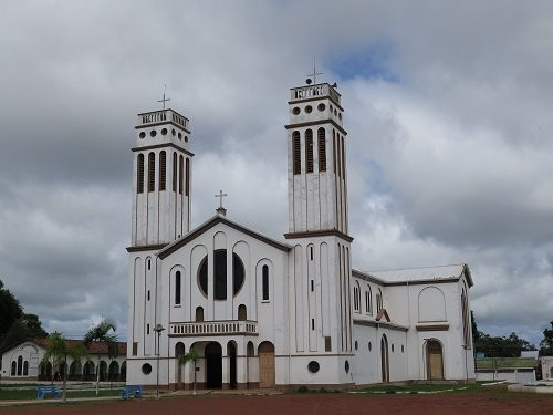 Catedral Diocesana Nossa Senhora Do Seringueiro-Guajara-Mirim必去景点