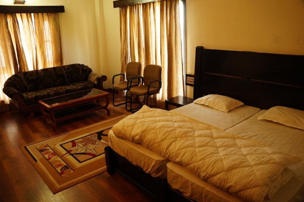 Sapphire Retreat主图