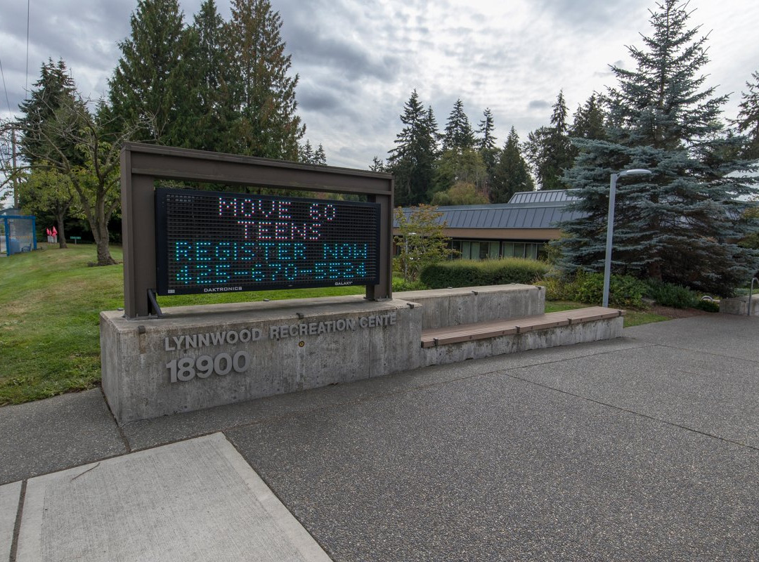 Lynnwood Recreation Center-林伍德必去景点
