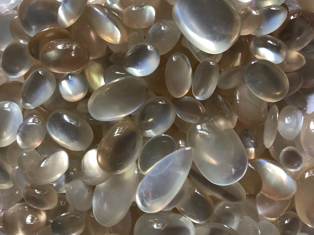 Ceylon Moonstone-Matale必去景点