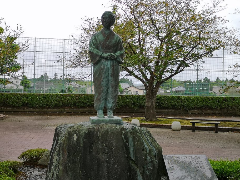 Yasurakani, Statue of Mother-南九州市必去景点