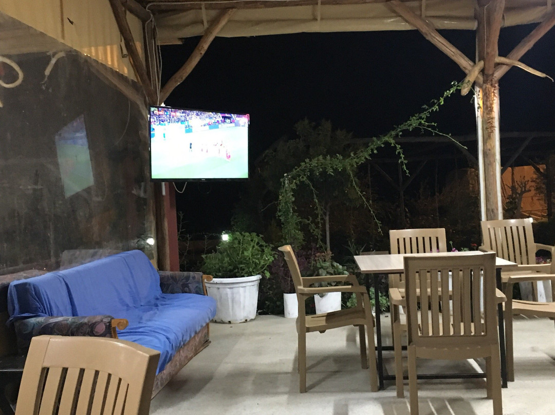 Pinarcik餐馆和美食-Yemek Pinari