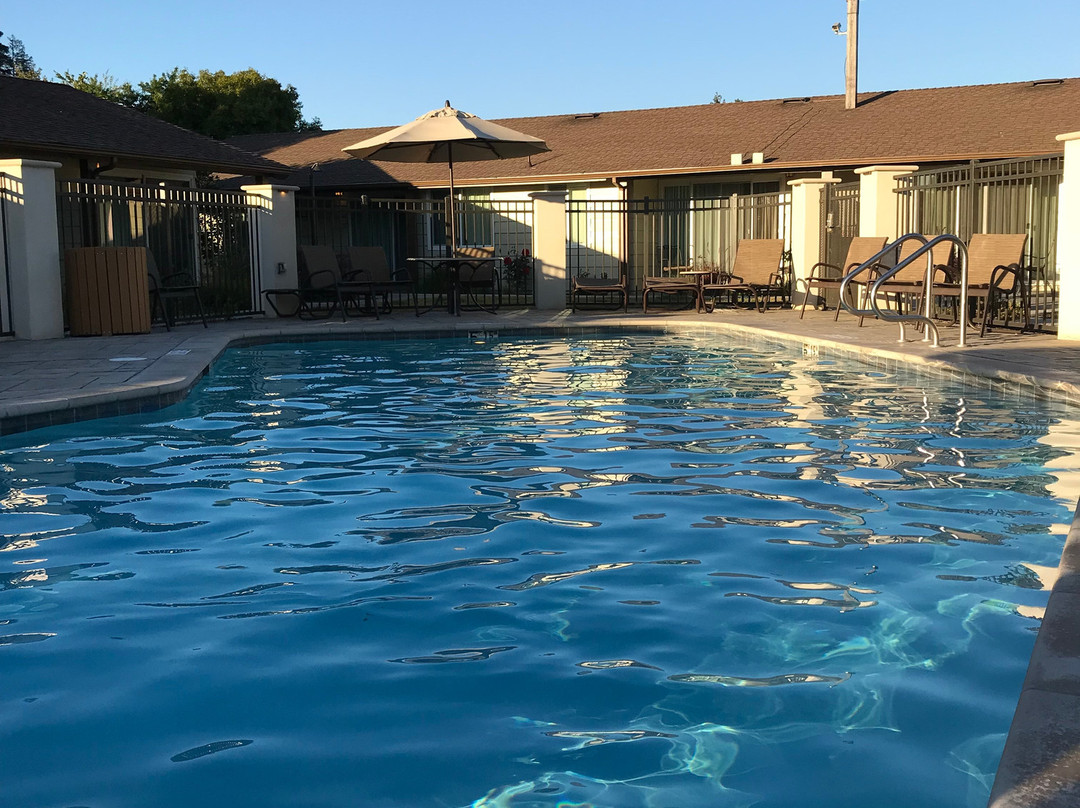 贝斯特韦斯特普勒斯花园旅馆主图