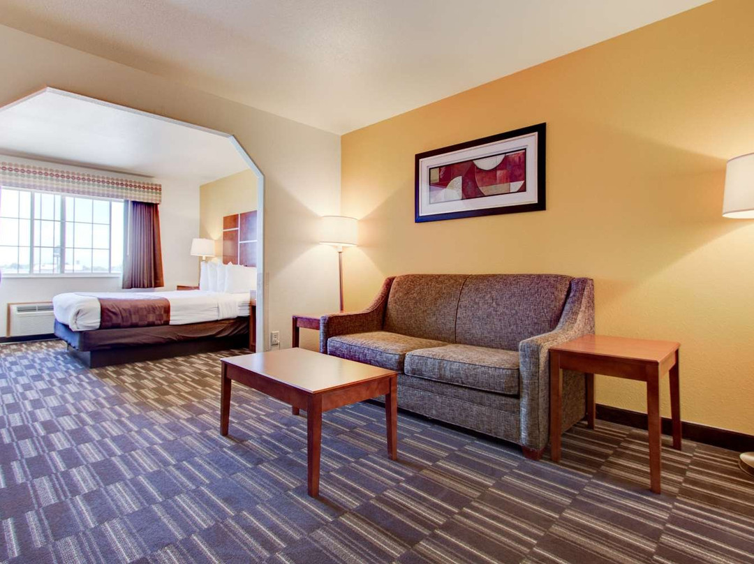 Best Western Firestone Inn & Suites主图