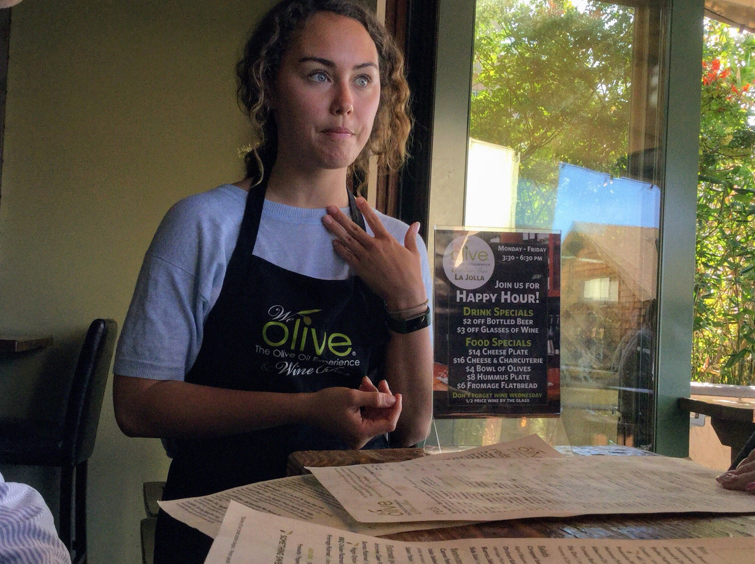 We Olive-拉荷亚必去景点