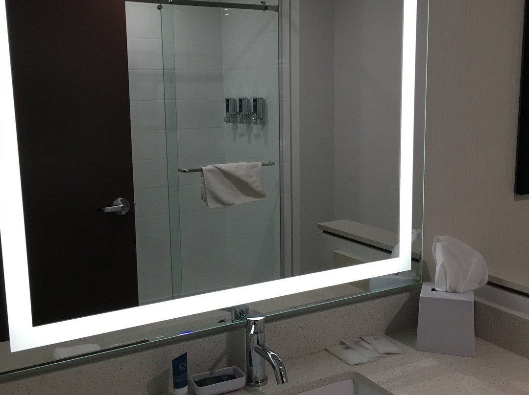 Four Points by Sheraton Sherwood Park主图