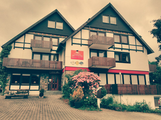 施洛斯城堡兰德酒店主图