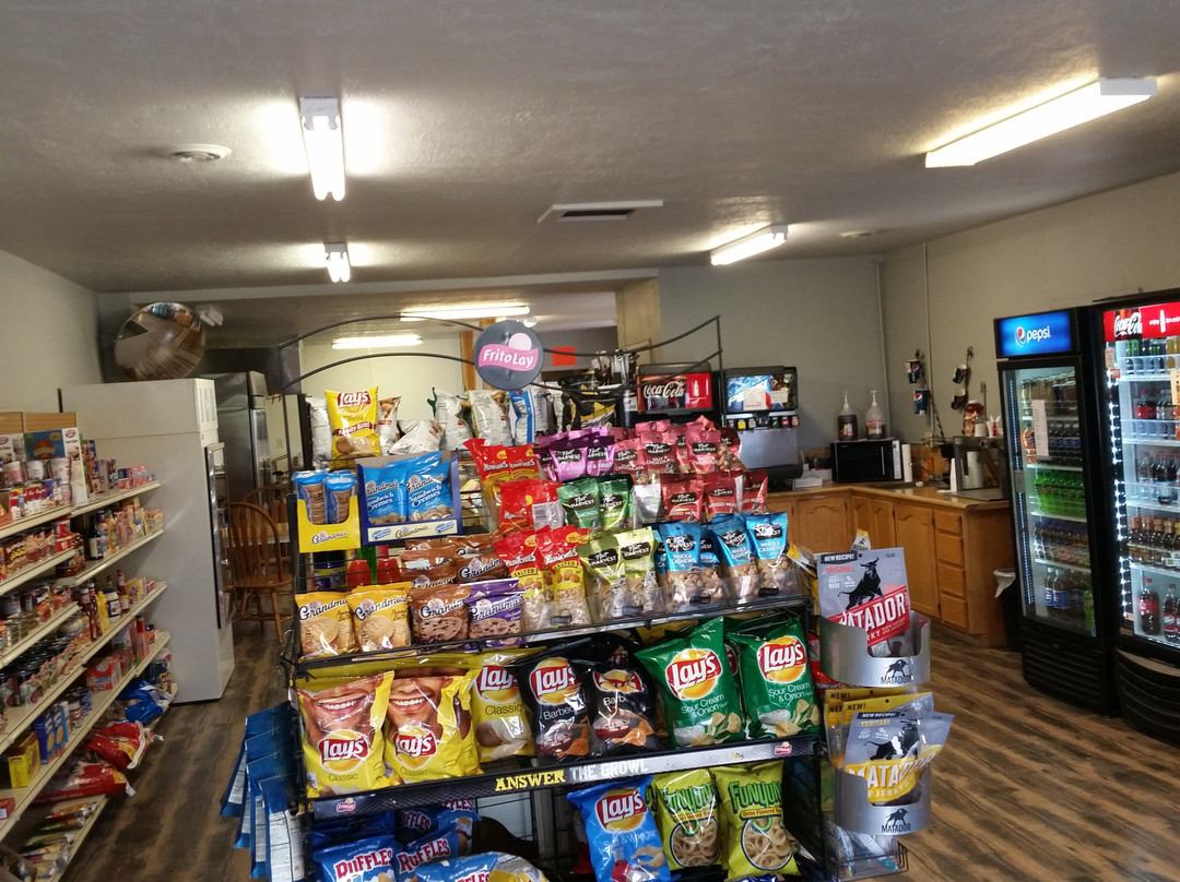 Duckwater餐馆和美食-Whipple Family Country Store