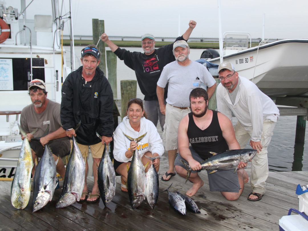 White Lightning Charters-钦科蒂格岛必去景点