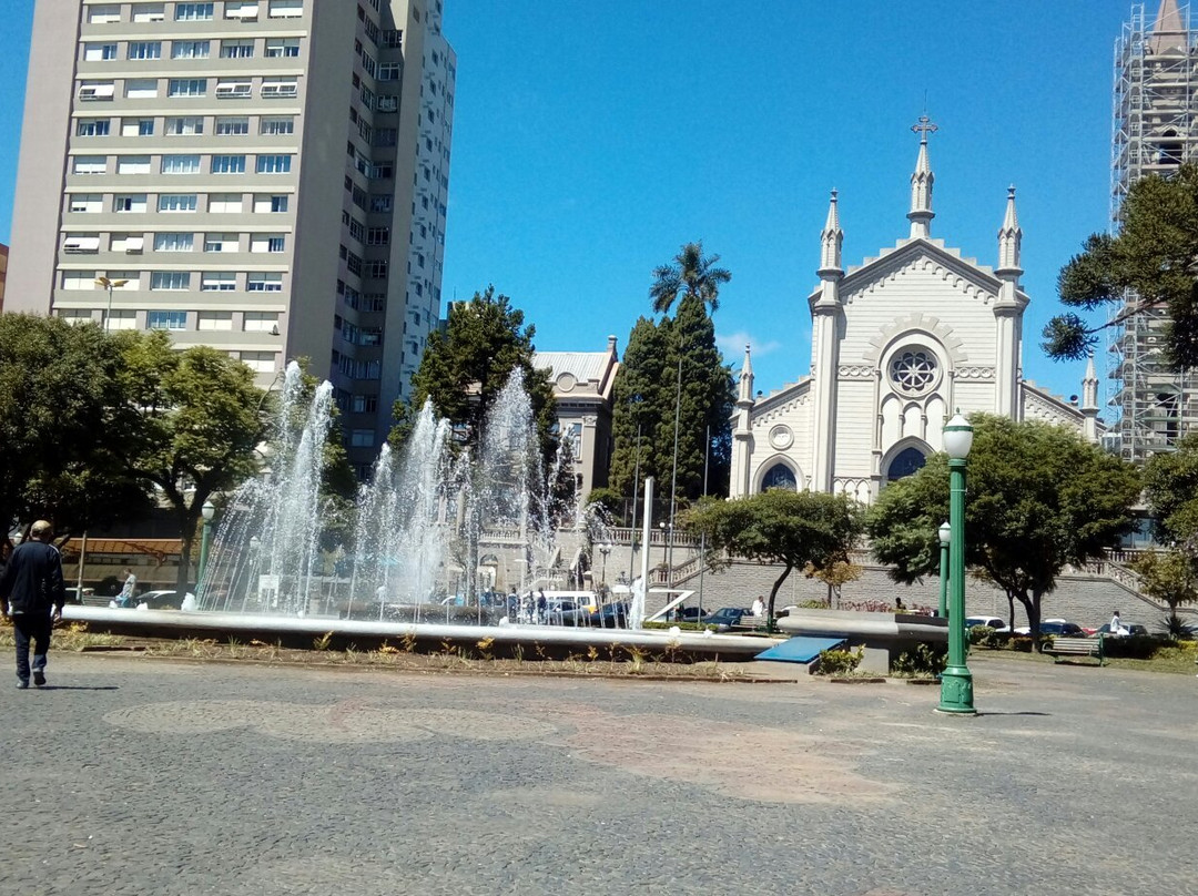 Praca Dante Alighieri-南卡希亚斯必去景点