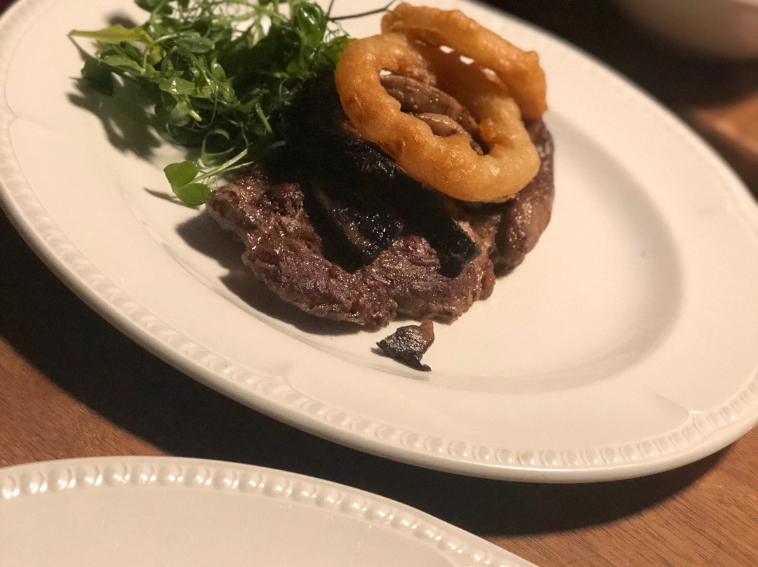 The Horse & Jockey Inn主图