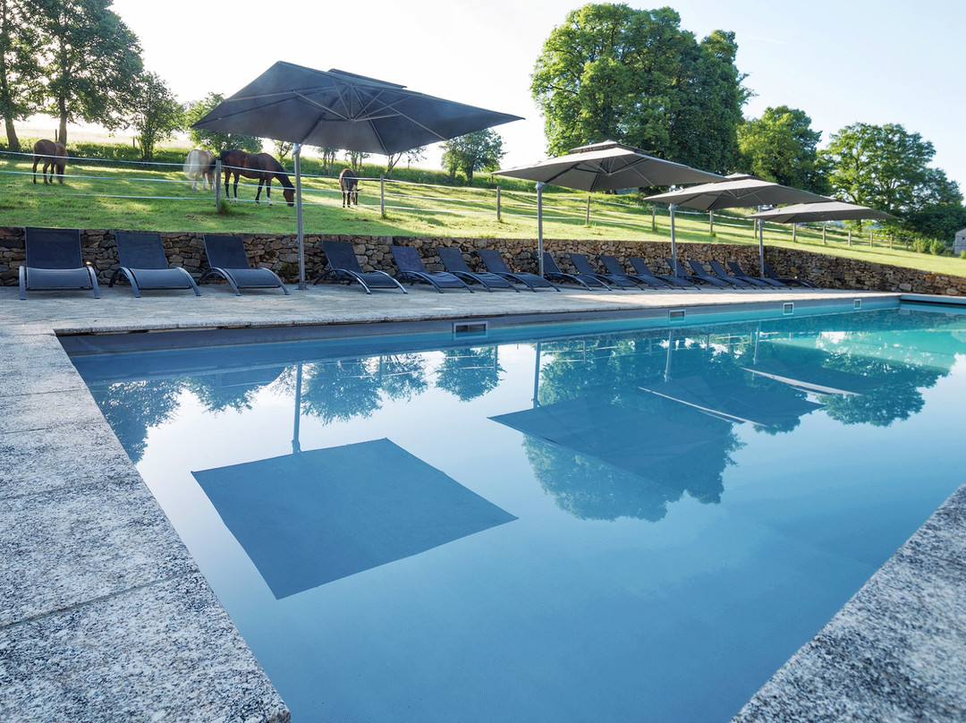 Abbaye du Palais主图