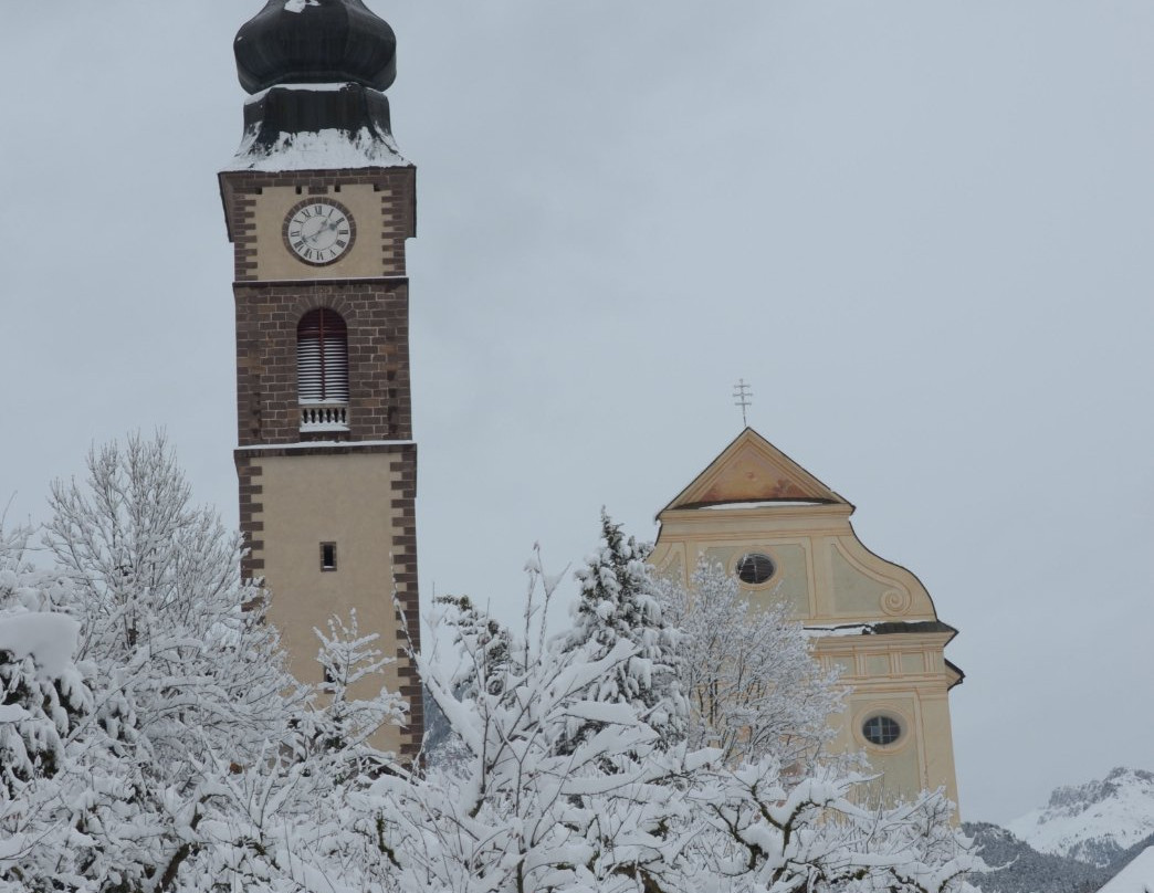 Chiesa Parrocchiale di Santi Pietro e Paolo景点图片