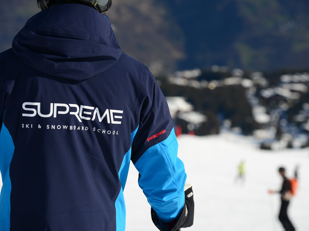 Supreme Ski & Snowboard School景点图片