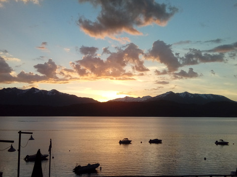 Puerto Manzano餐馆和美食-Refugio Andino