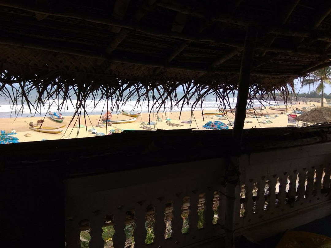 Salty Bone Divers-玛玛拉普蓝必去景点