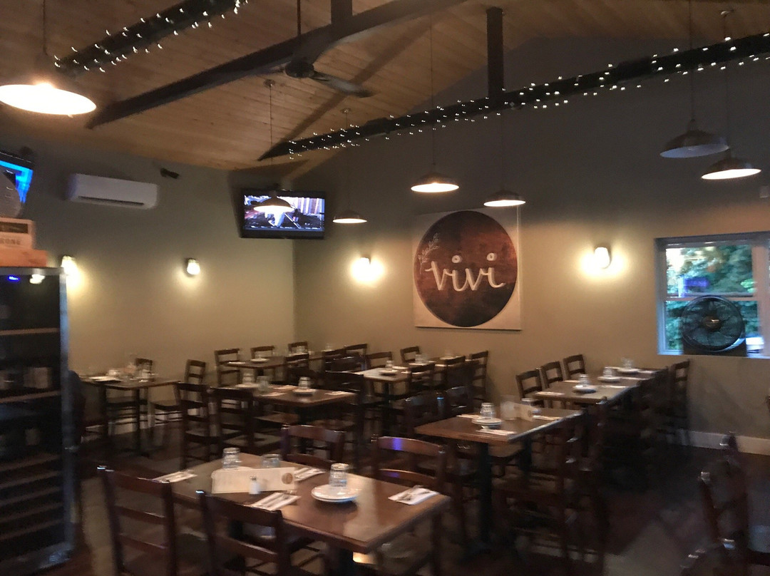 伍丁维尔餐馆和美食-Vivi Pizzeria