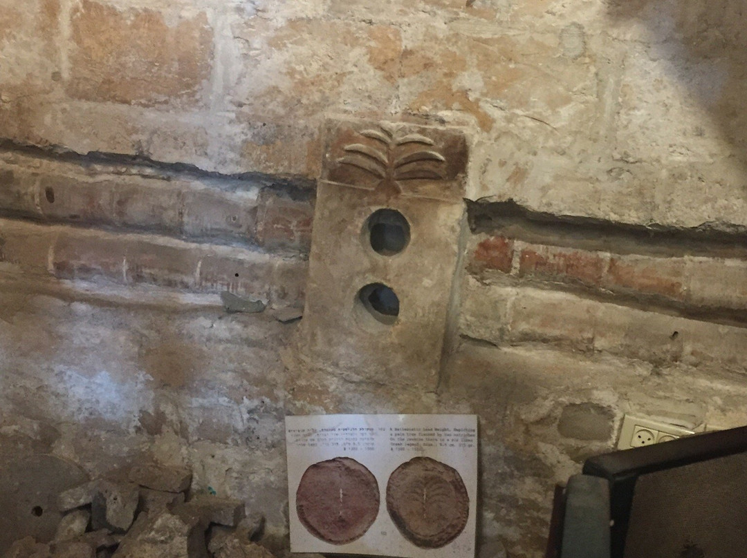 The Ancient Bathhouse景点图片