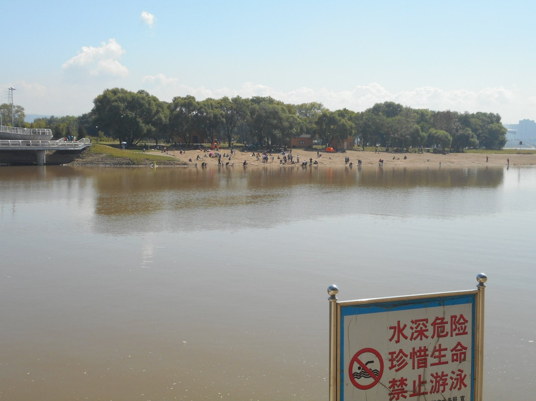 八女投江英烈群雕-牡丹江市必去景点
