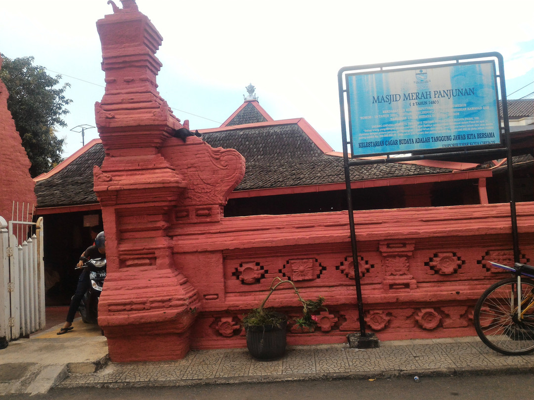 Panjunan Red Mosque景点图片