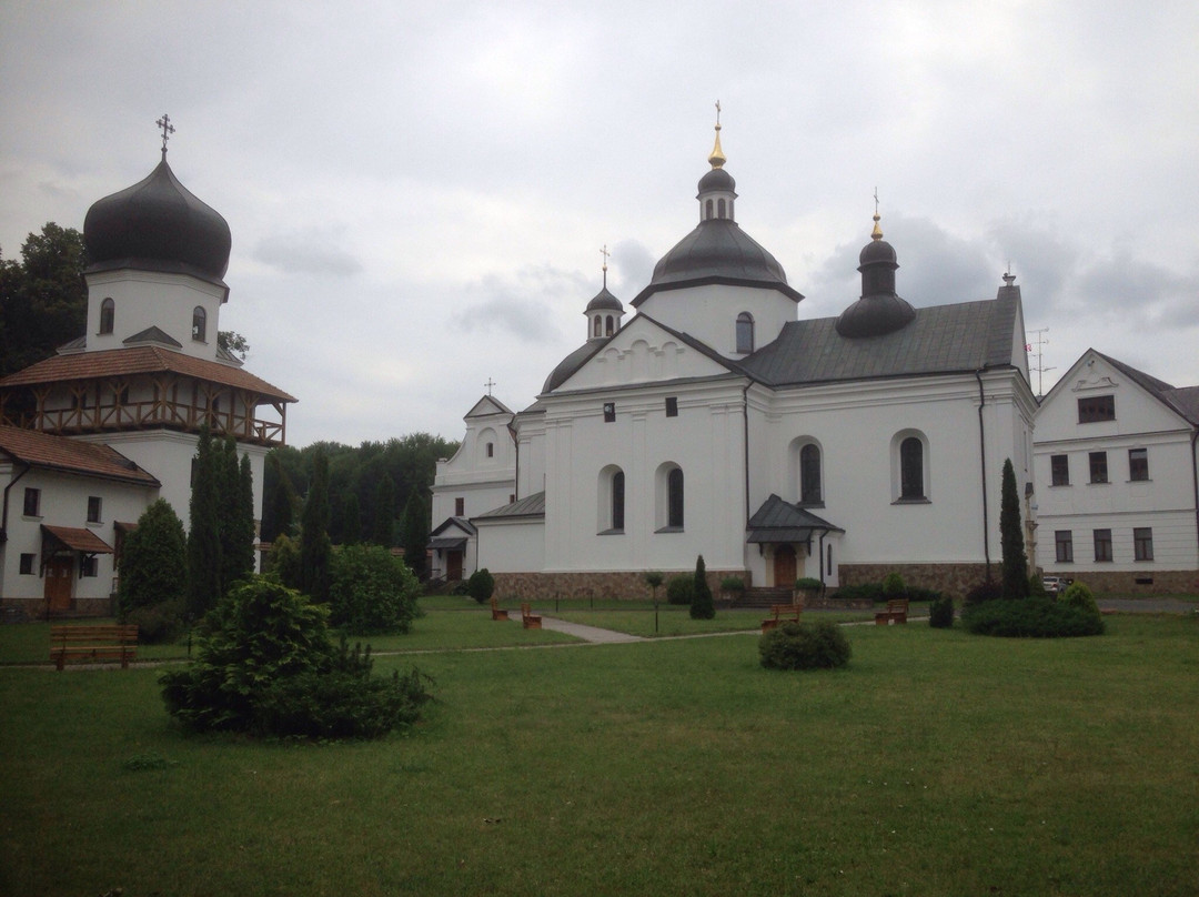 Krekhivsky Monastery of St. Nicholas Basilian Fathers-Krekhiv必去景点