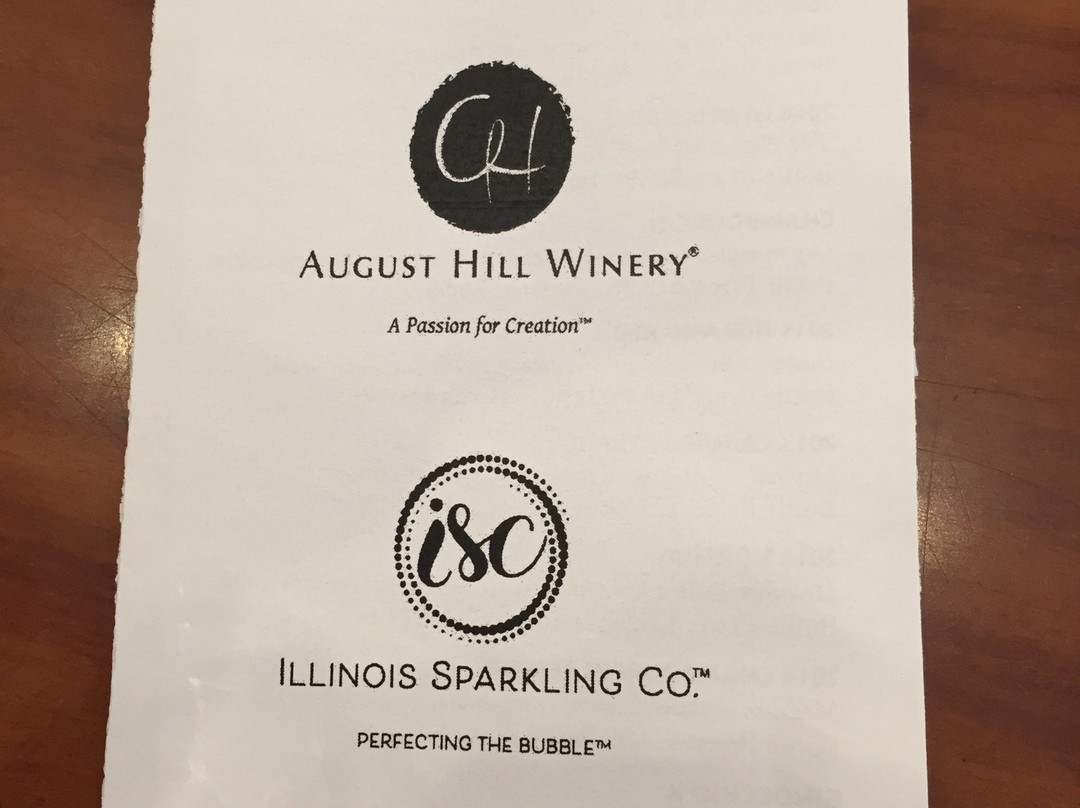 August Hill Winery & Illinois Sparkling Co. Tasting Room-尤蒂卡必去景点