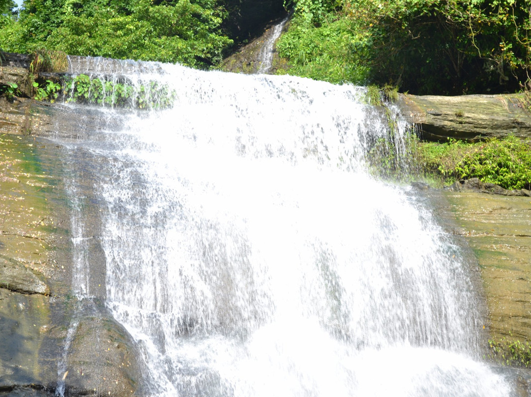 Khaiyachara Falls景点图片