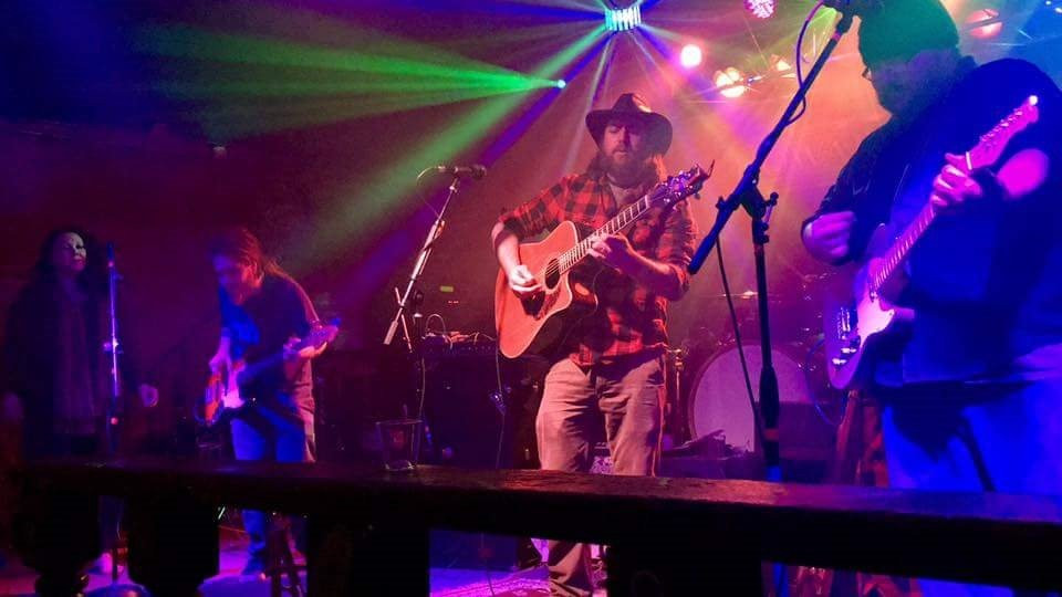 Howard's Club H-鲍灵格林必去景点