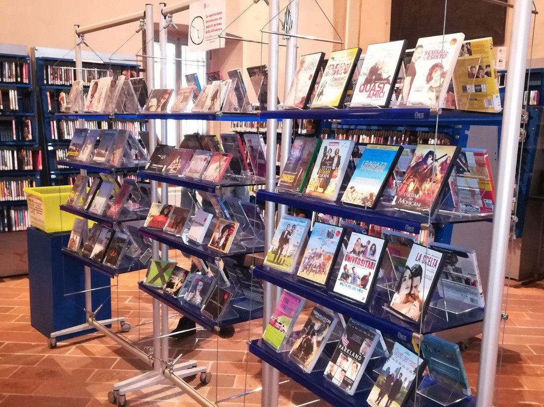 Biblioteca Civica景点图片