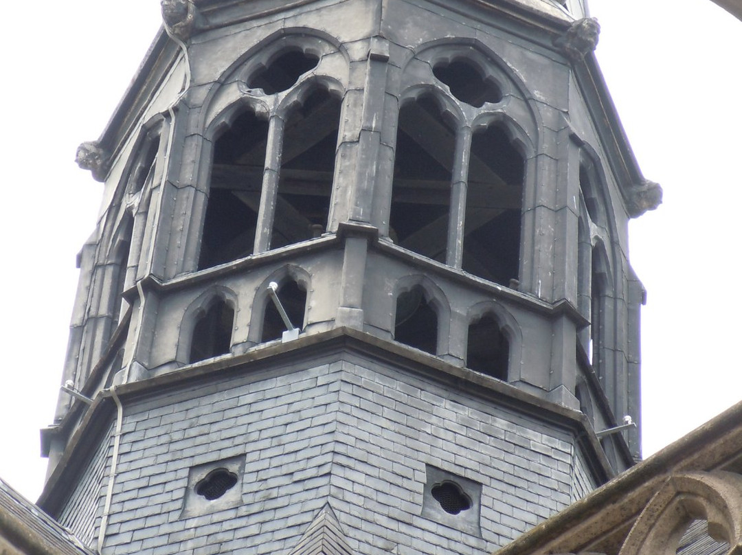 Église Notre-Dame-des-Menus景点图片