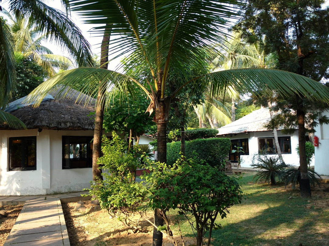 Chhuti Holiday Resort