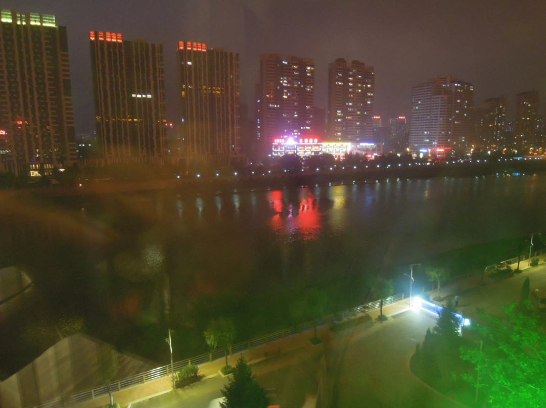 丹东威尼斯建国饭店主图