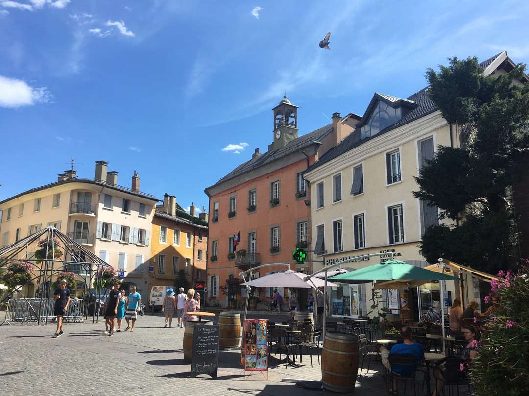 Place Eugène Barthelon景点图片
