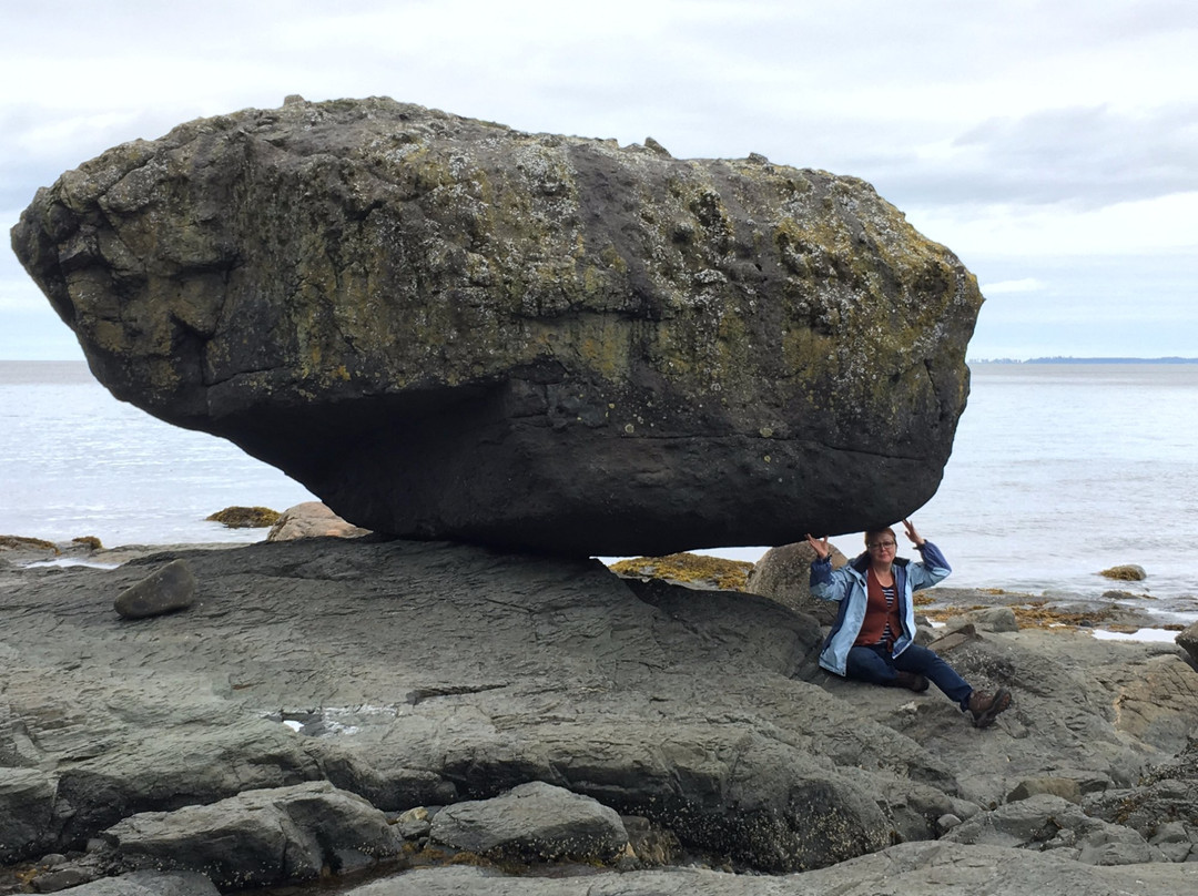 Balance Rock-Skidegate必去景点