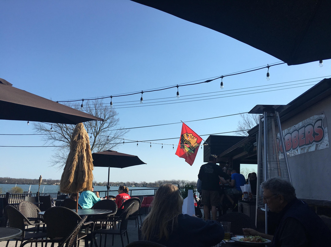 Lake Zurich餐馆和美食-Bobbers Lake Zurich