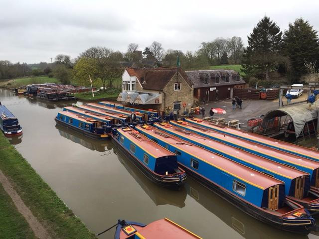 Oxfordshire Narrowboats景点图片