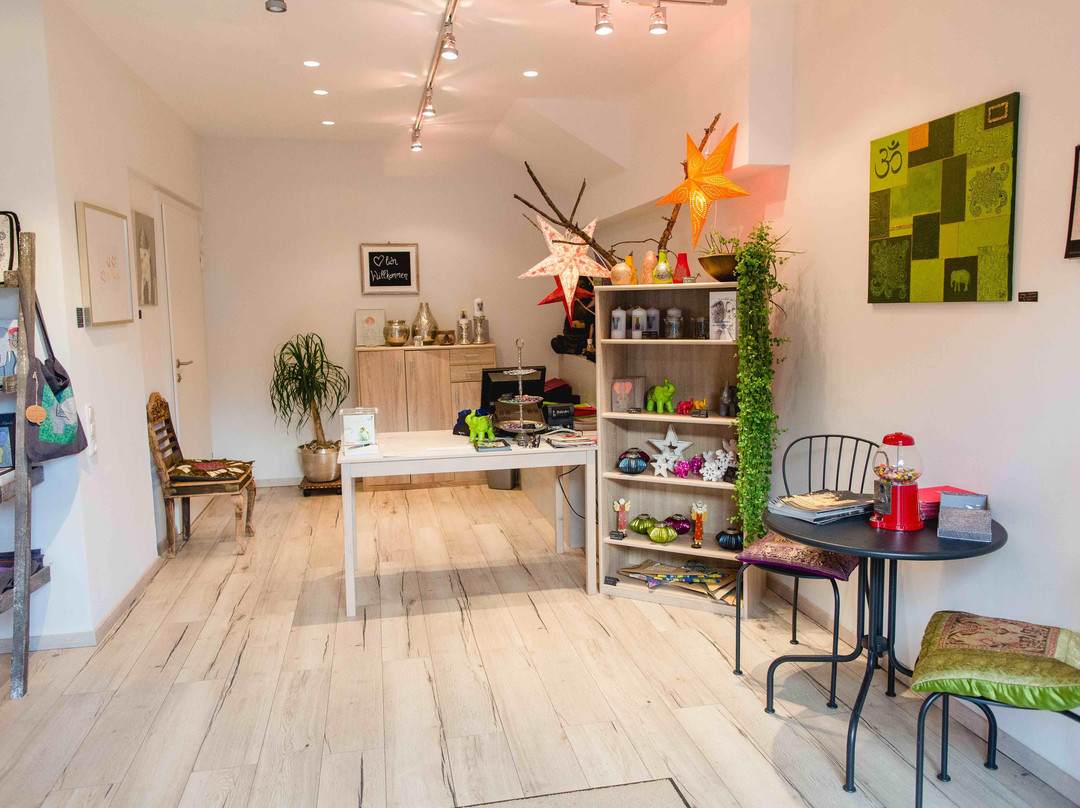 Rollin'Art Gallery-圣约翰堤候必去景点