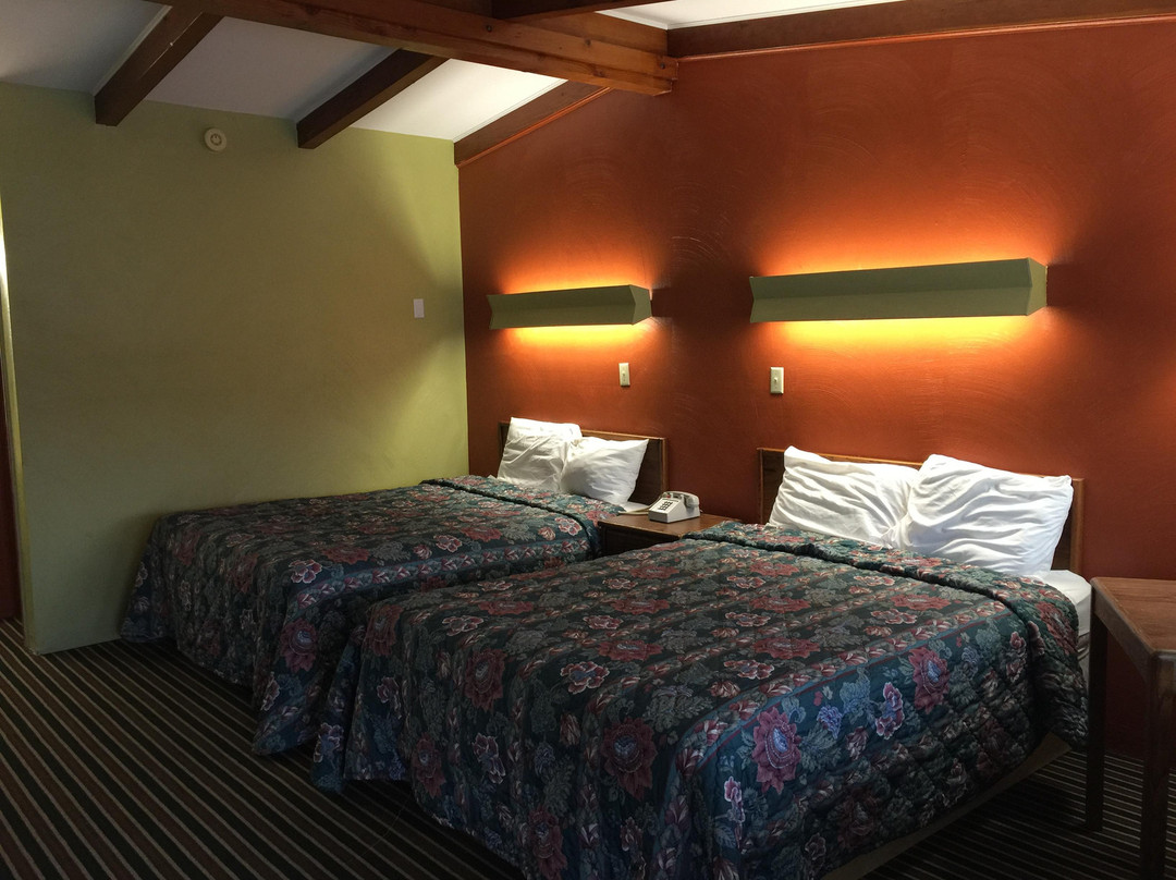 Family Budget Inn Harrison主图