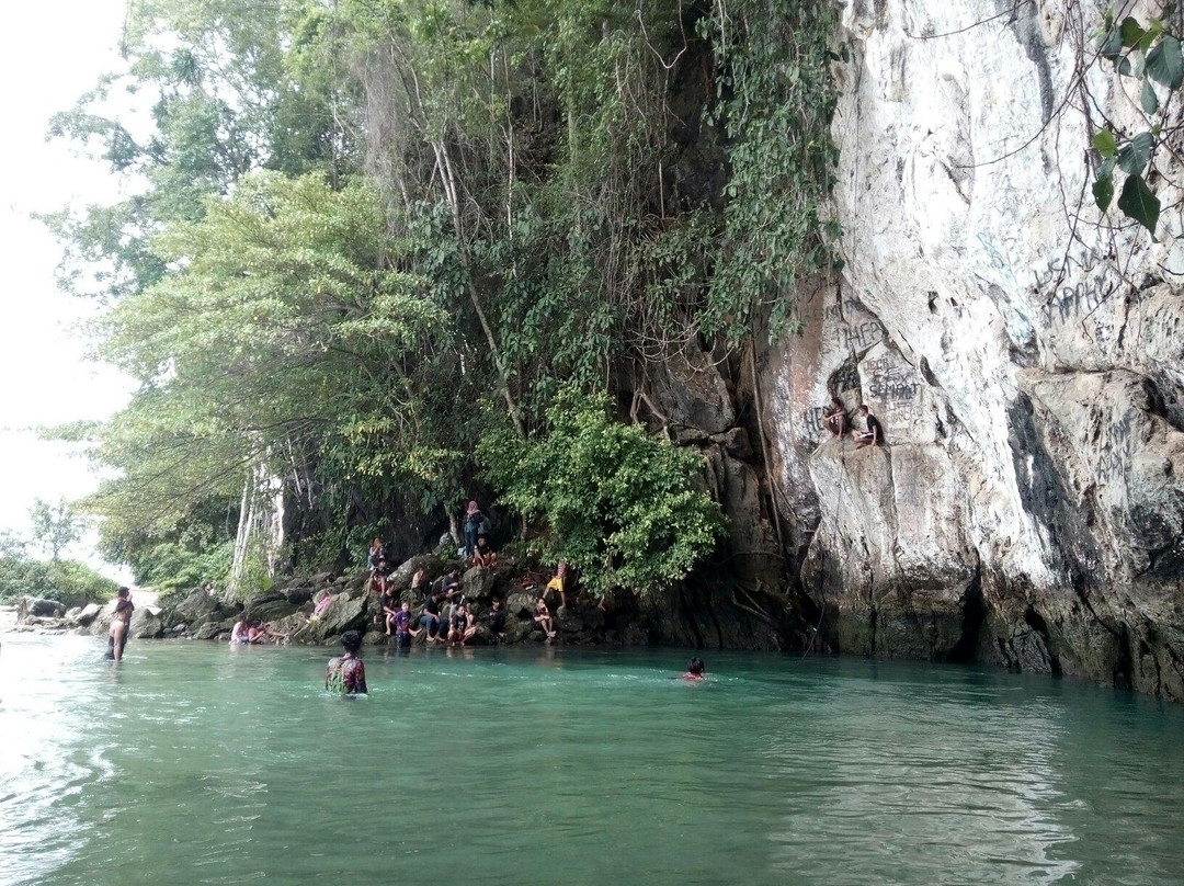 Tamborasi River景点图片