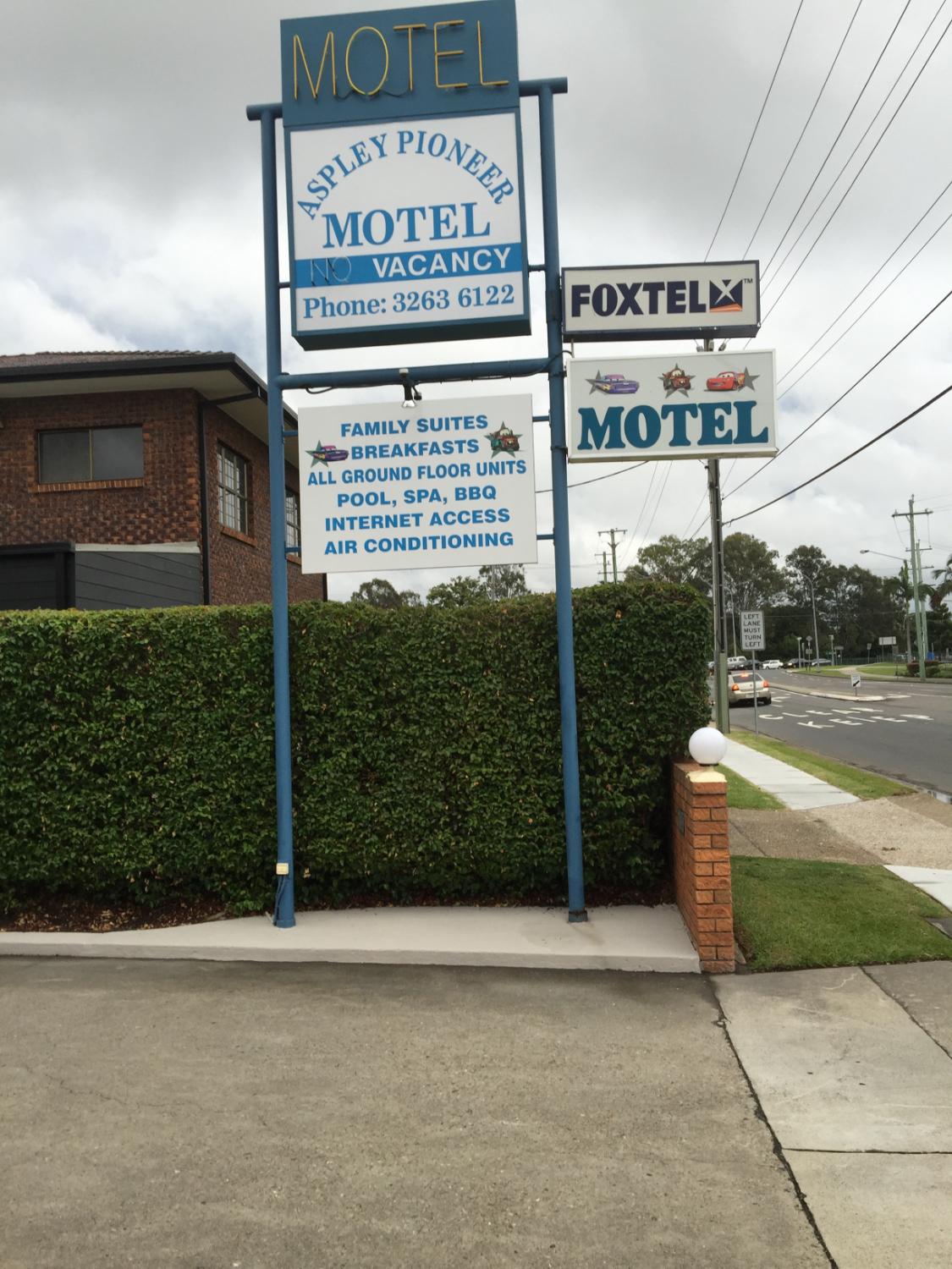 Aspley Pioneer Motel-浴室