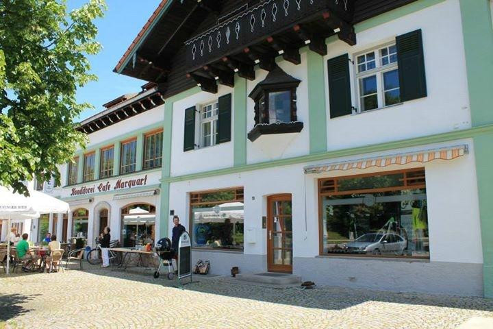 Staudach-Egerndach餐馆和美食-D74 - Café Marquart