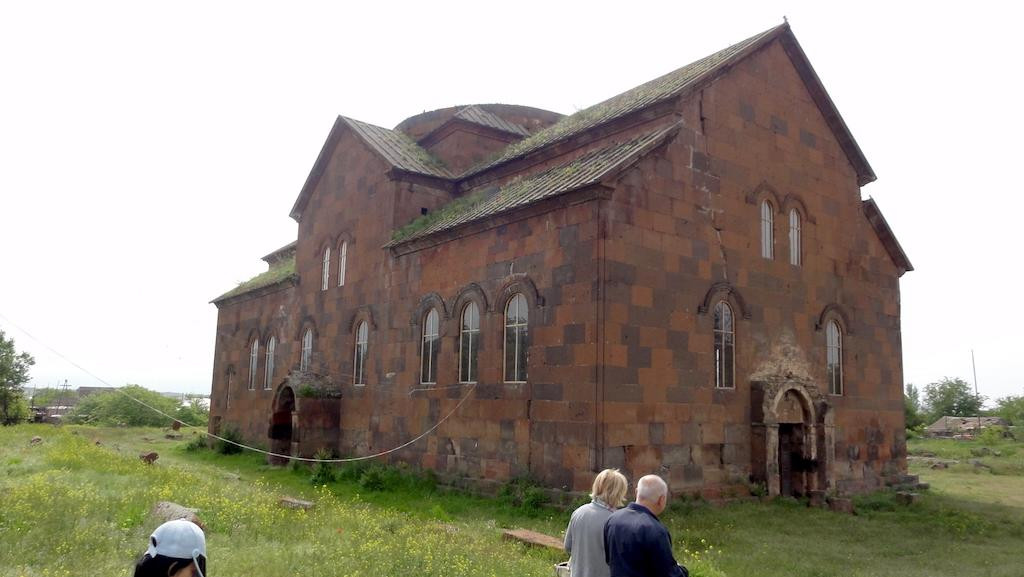 Kathoghike Cathedral of Aruch-Aruch必去景点