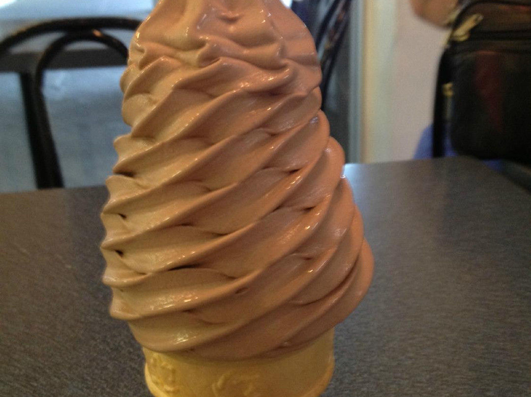 Chateauguay餐馆和美食-Déli-Bec Bar Laitier