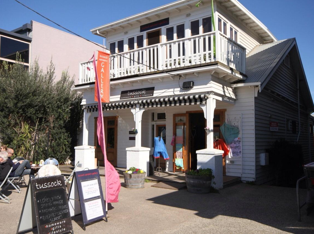 Tussock Upstairs Gallery-Point Lonsdale必去景点