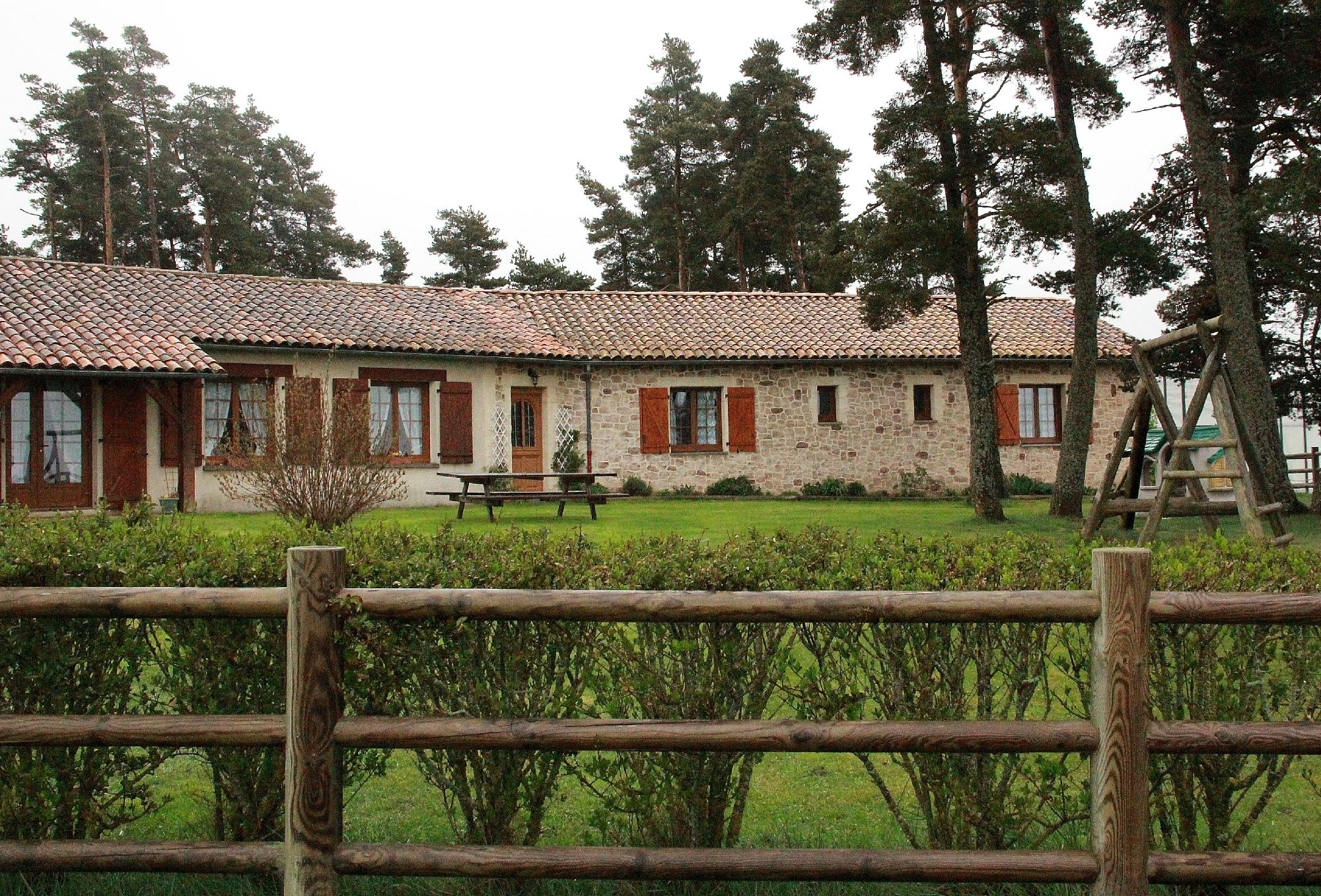 Chambres Les Volpilieres-客卧