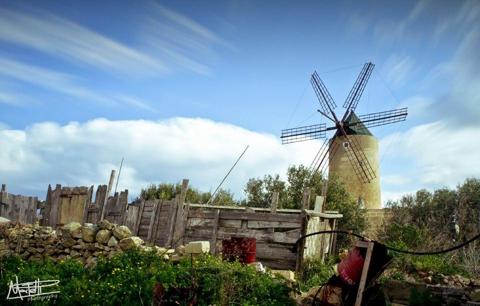 Qala Windmill (Ta ' Randu Windmill)景点图片