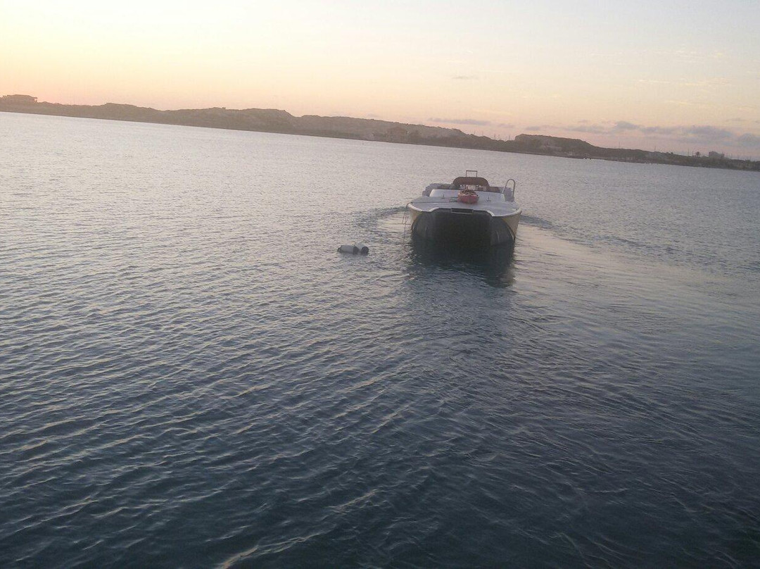 Ocean Parasail-Cockburn Town必去景点